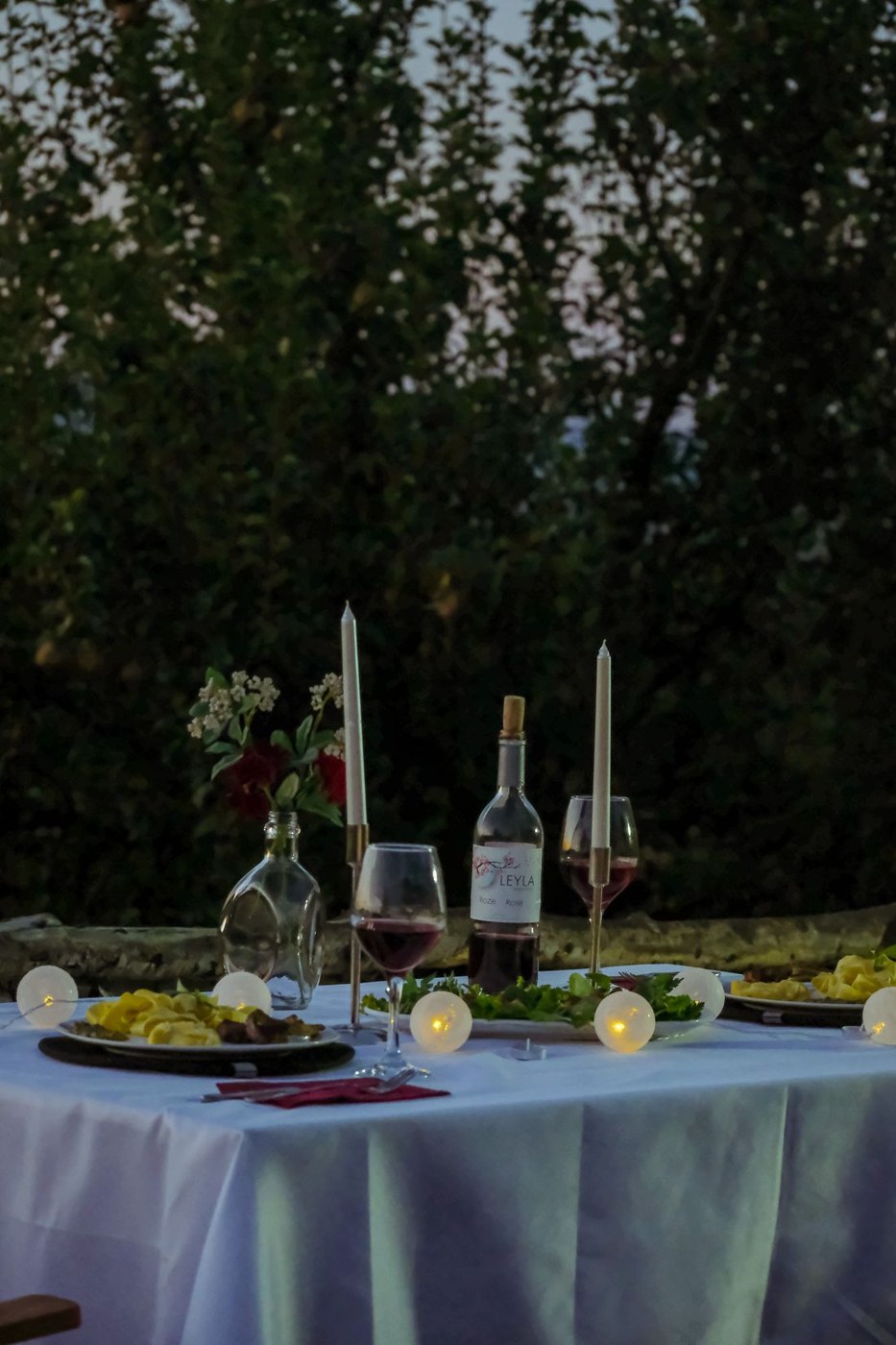 Honeymoon Dinner